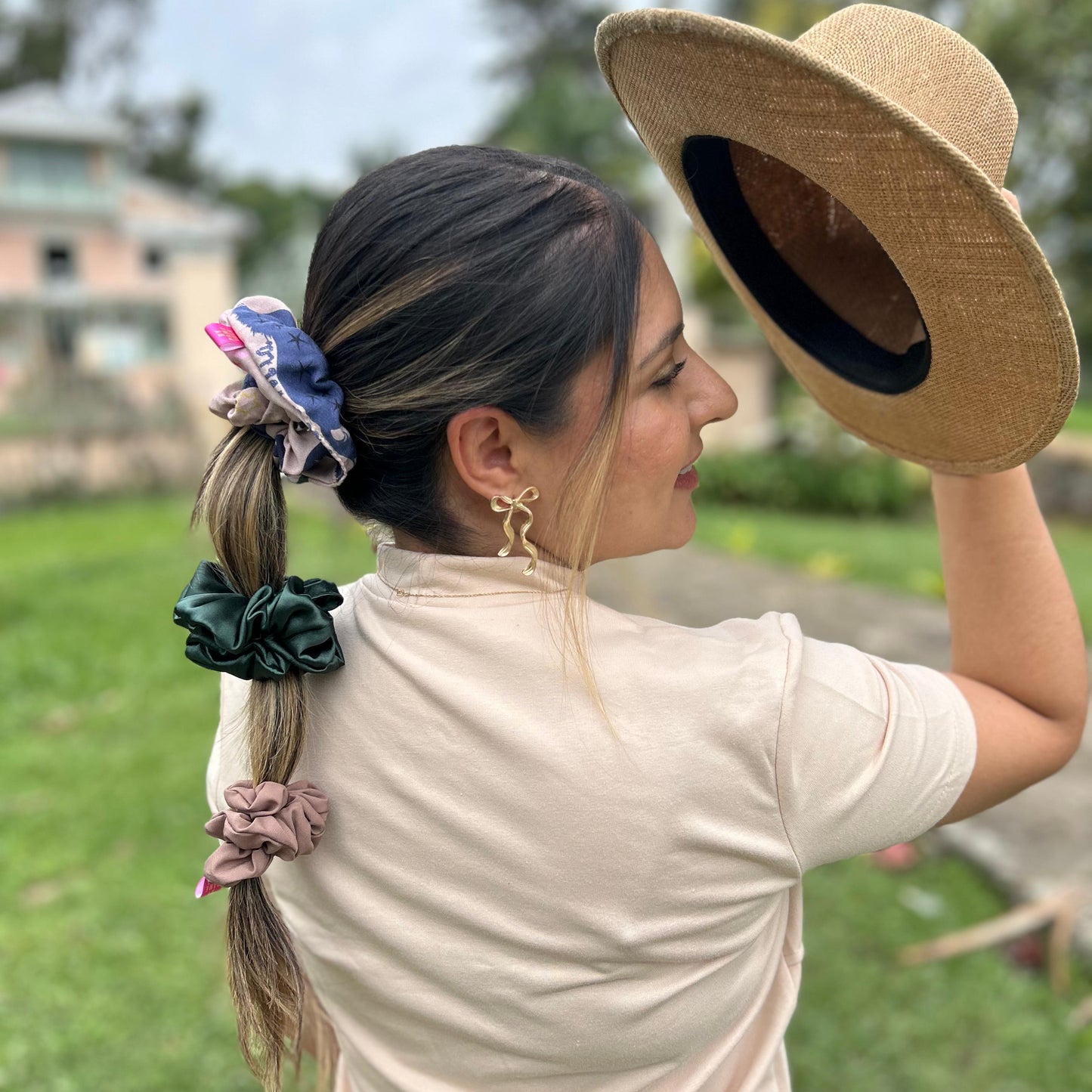 SET DE SCRUNCHIES X3