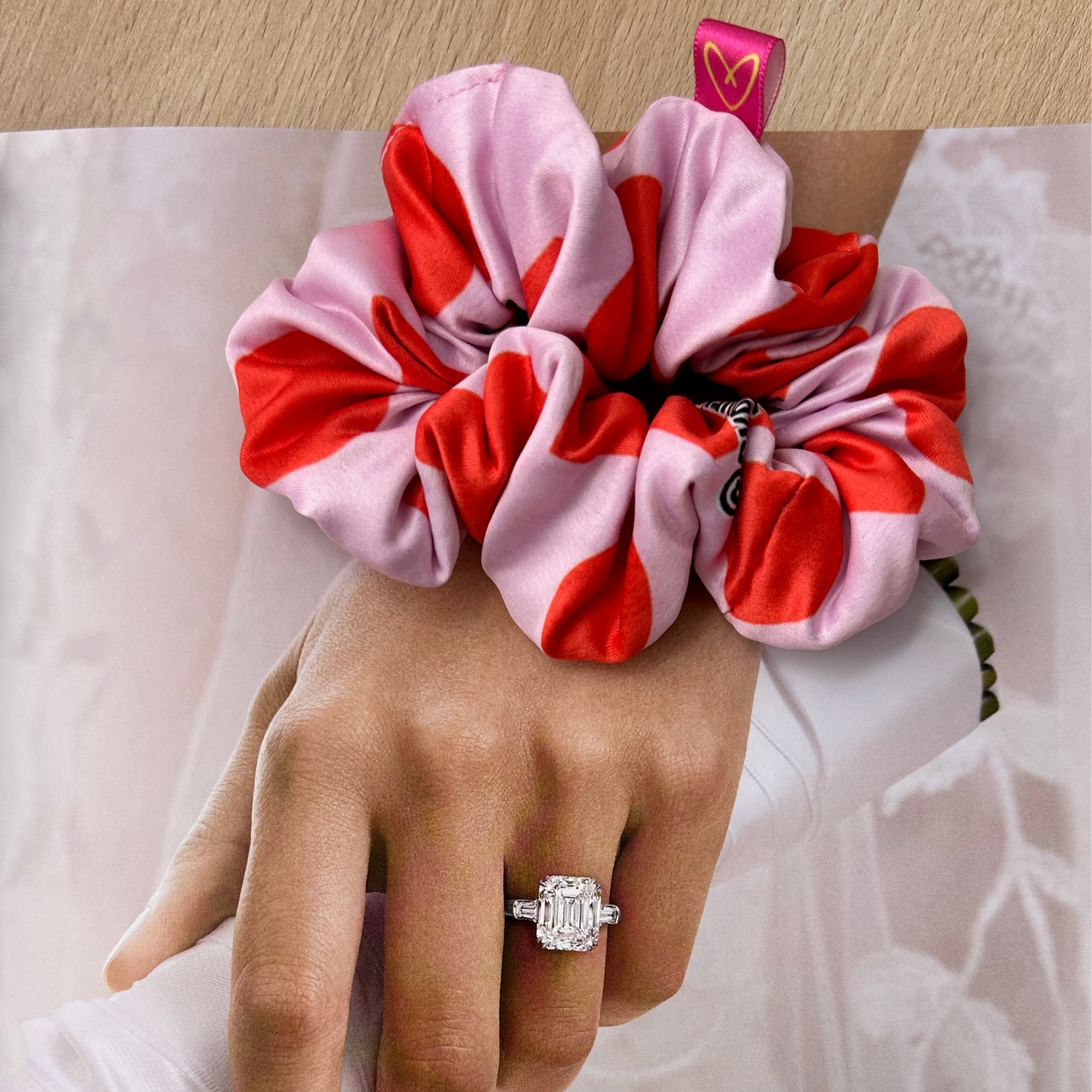 SCRUNCHIE CORAZÓN