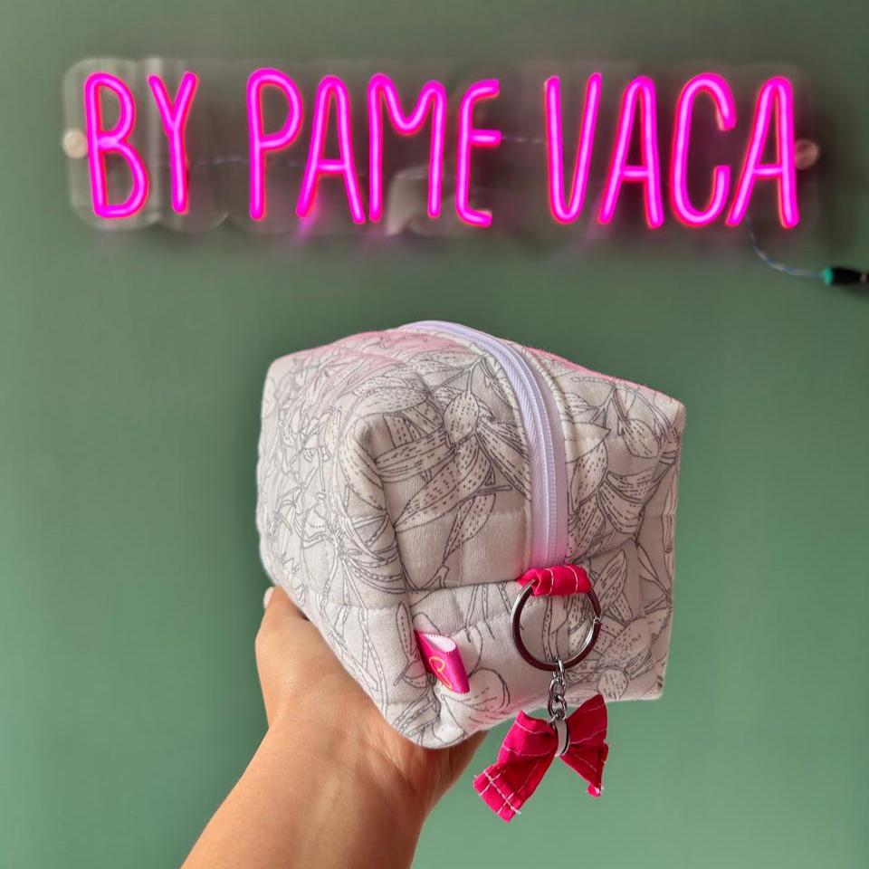 COSMETIQUERA MEDIANA