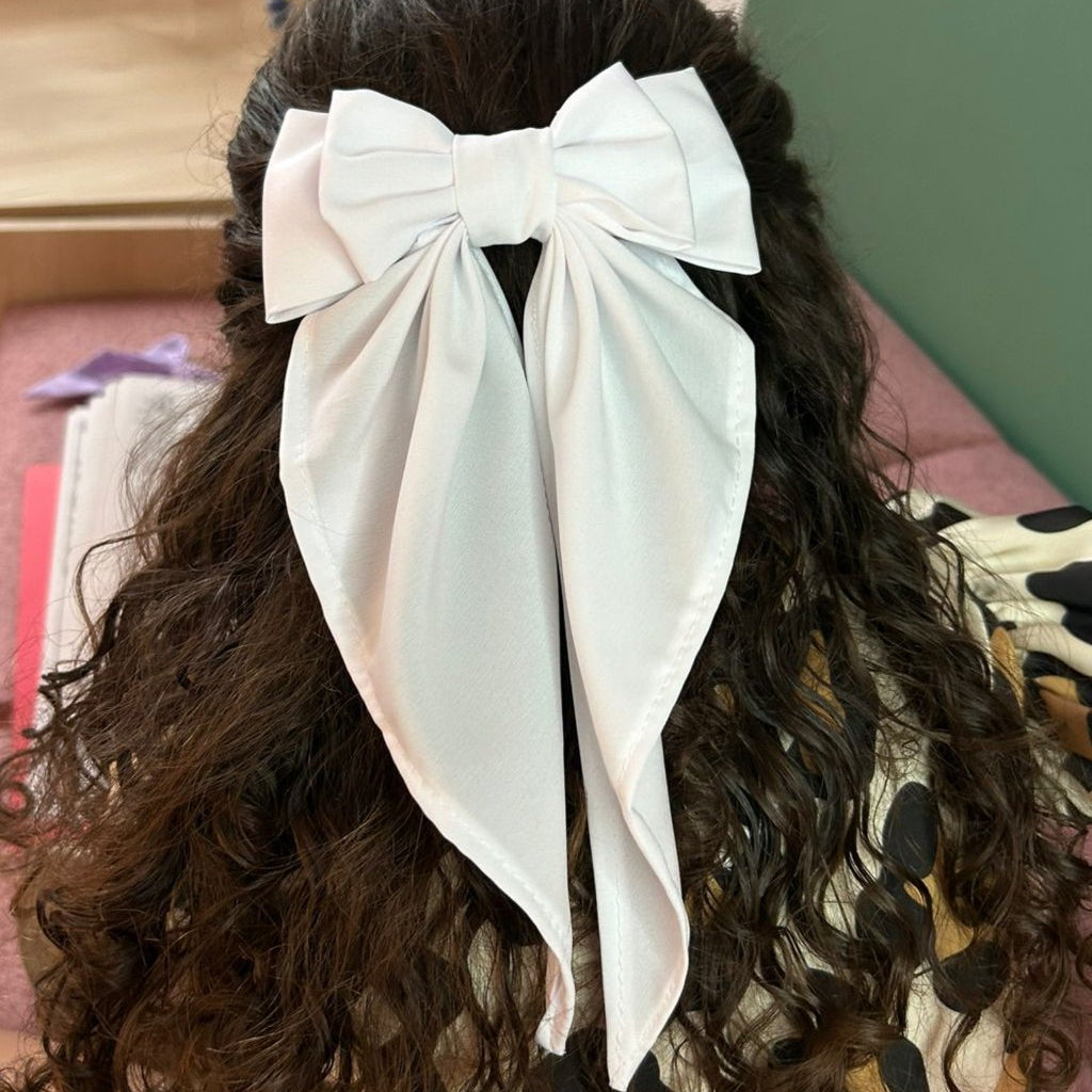 MOÑO COLA LARGA NIÑA