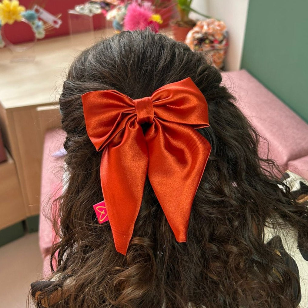 MOÑO - ALE NIÑA SATIN