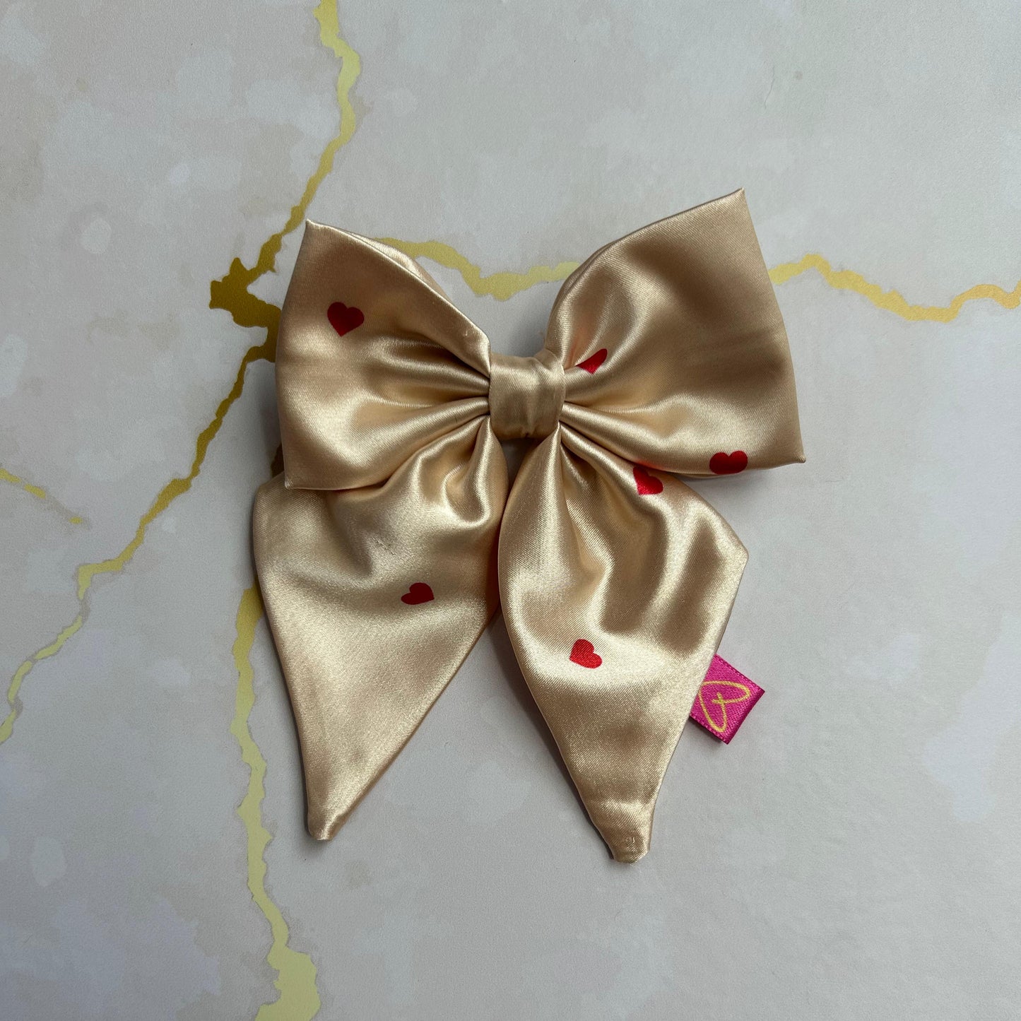 MOÑO ALE PEQUEÑO SATIN