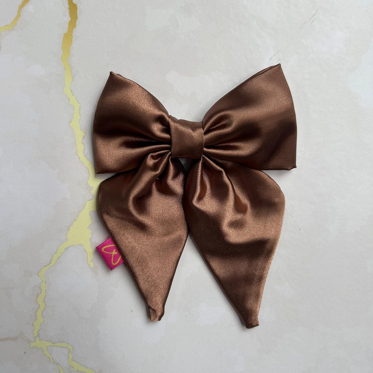 MOÑO ALE PEQUEÑO SATIN